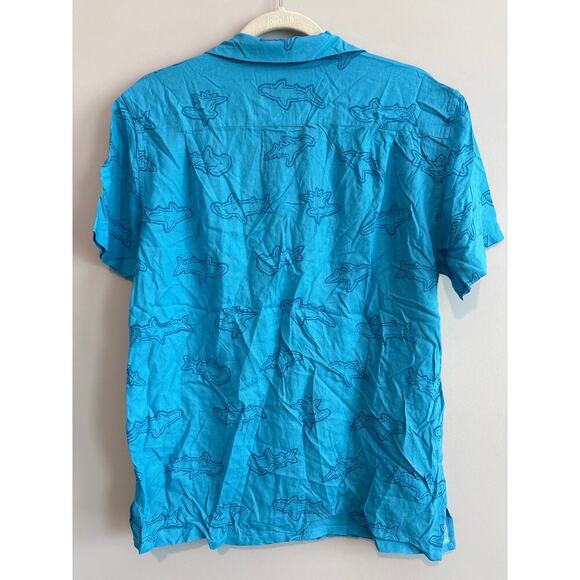 NWOT Chubbies Prey At The Bay Hammerhead Shark Button Down Shirt Blue Size M - Picture 5 of 5